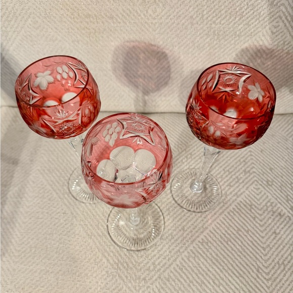 3 Nachtmann Traube Crystal Ruby Red cut-to-clear hock wine glasses - Picture 2 of 7